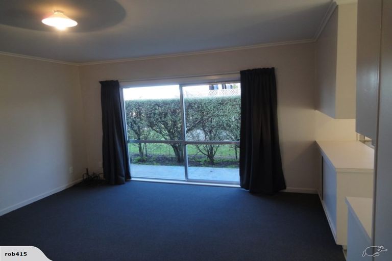 Photo of property in 2/18 Waipuna Road, Mount Wellington, Auckland, 1060