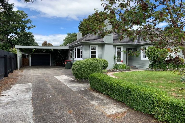 Photo of property in 8 Henry Street, Ebdentown, Upper Hutt, 5018