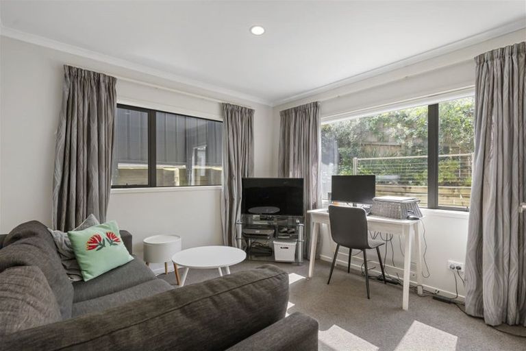 Photo of property in 4 Broadview Place, Howick, Auckland, 2014