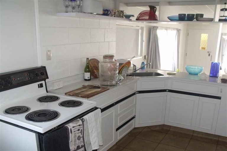 Photo of property in 5/16 Guthrie Road, Havelock North, 4130