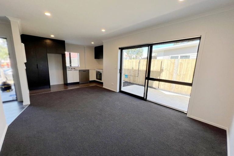 Photo of property in 1/12 Charlemont Street, Whitiora, Hamilton, 3200