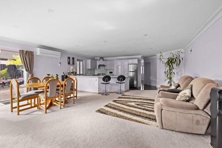 Photo of property in 3 Jacaranda Place, Greenmeadows, Napier, 4112