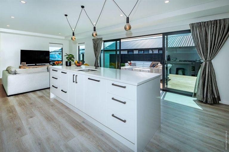 Photo of property in 13 Forge Close, Halswell, Christchurch, 8025