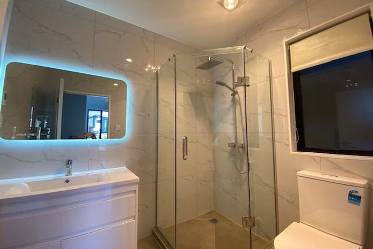 Photo of property in 2a Longshore Drive, Long Bay, Auckland, 0630