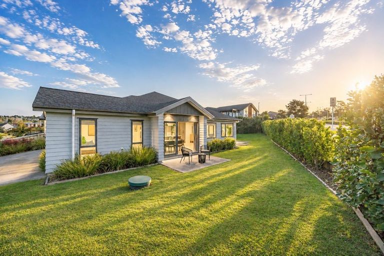 Photo of property in 21 Vintry Drive, Huapai, Kumeu, 0810