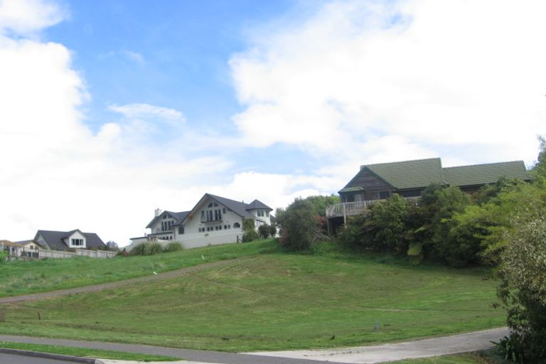 Photo of property in 46 Matipo Avenue, Pomare, Rotorua, 3015