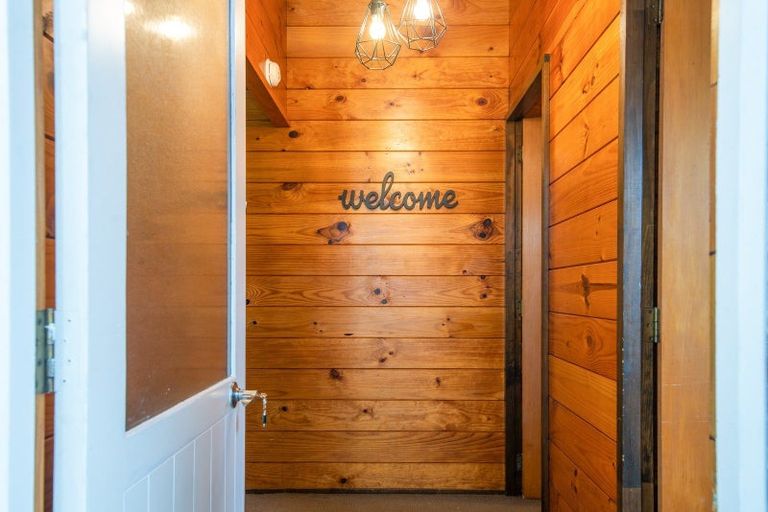 Photo of property in 40 Icarus Place, Sunnybrook, Rotorua, 3015