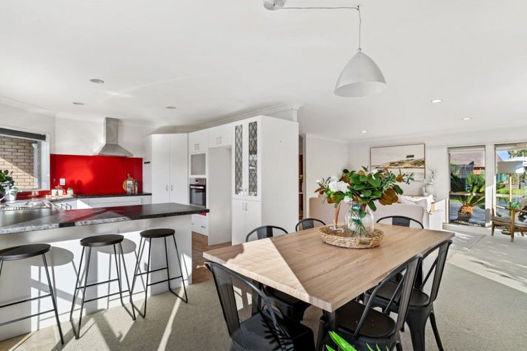 Photo of property in 45 Bayfair Drive, Mount Maunganui, 3116