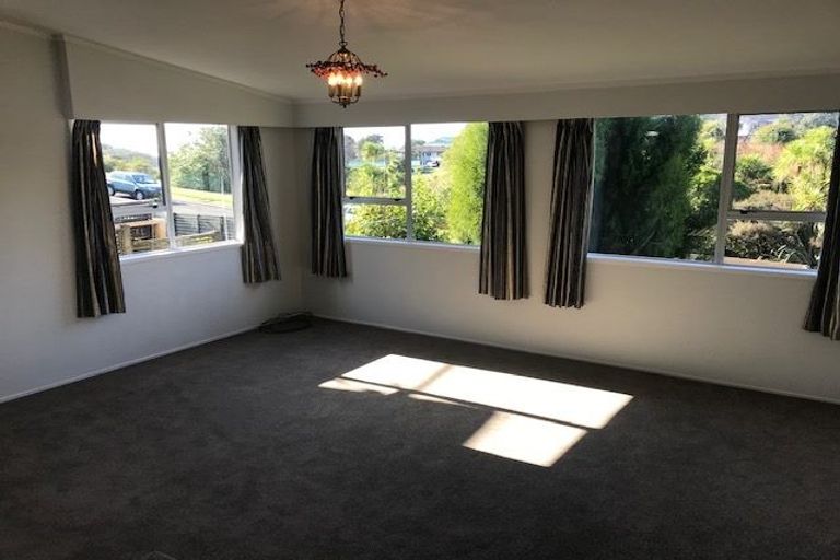 Photo of property in 9 John Gill Road, Cockle Bay, Auckland, 2014