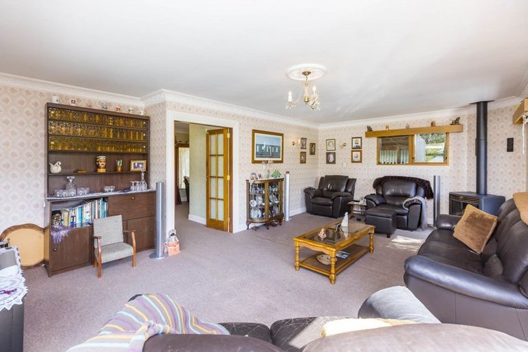 Photo of property in 4 Goodwin Place, Pinehaven, Upper Hutt, 5019