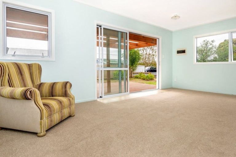 Photo of property in 8 Toru Street, Makaraka, Gisborne, 4010