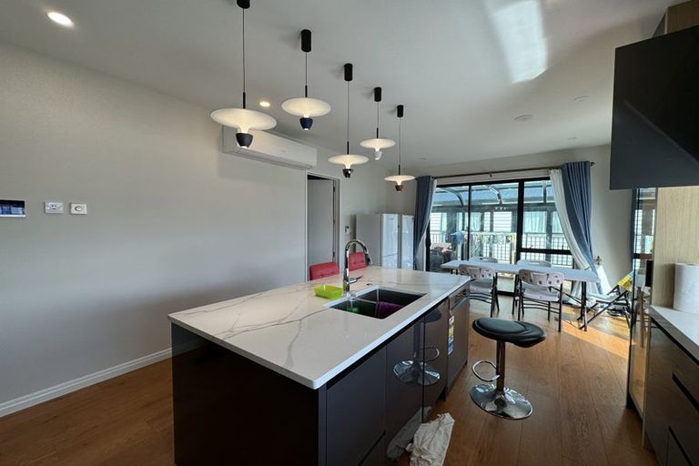 Photo of property in 343 Flat Bush School Road, Flat Bush, Auckland, 2019