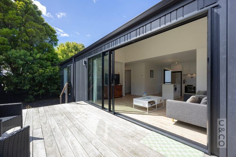 Photo of property in 19 Maude Street, Riverhead, 0820