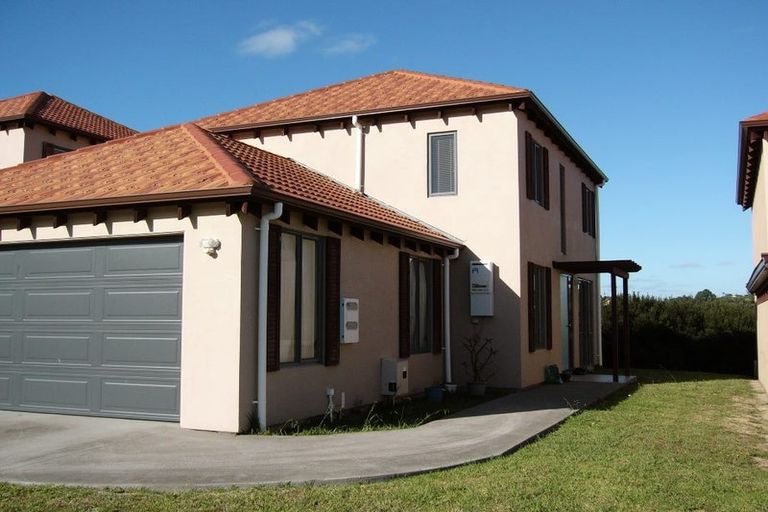 Photo of property in 65 Alverna View, Gulf Harbour, Whangaparaoa, 0930