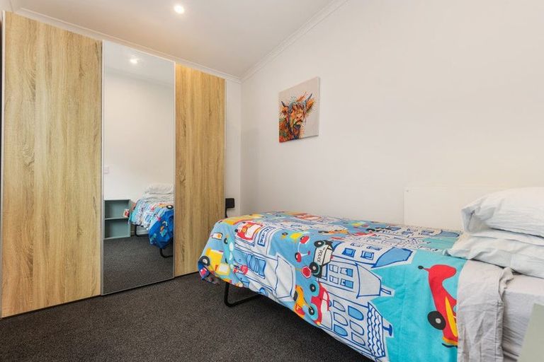 Photo of property in 413 Aokautere Drive, Aokautere, Palmerston North, 4471