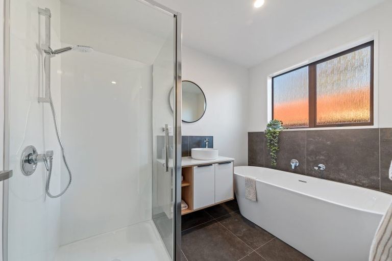 Photo of property in 16a Kowhai Avenue, Rangiora, 7400