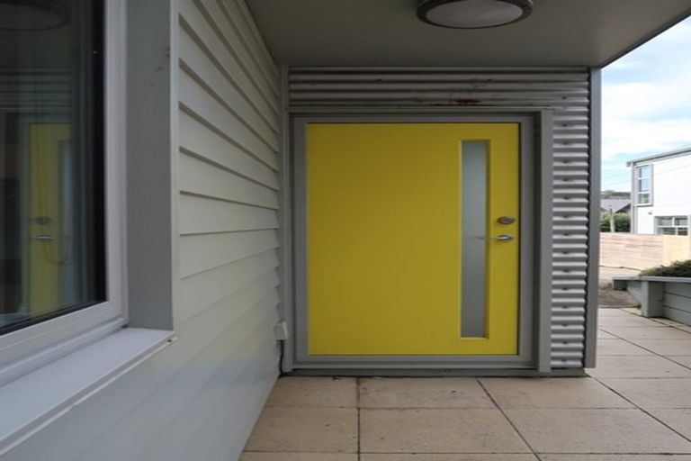 Photo of property in 9b Lambley Road, Titahi Bay, Porirua, 5022