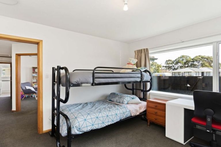 Photo of property in 12 Kuaka Crescent, Bromley, Christchurch, 8062