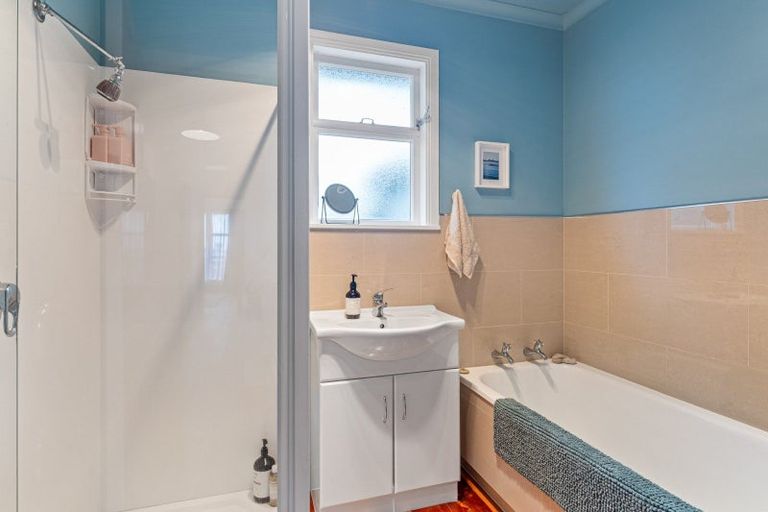 Photo of property in 6 Tainui Street, Castlecliff, Whanganui, 4501