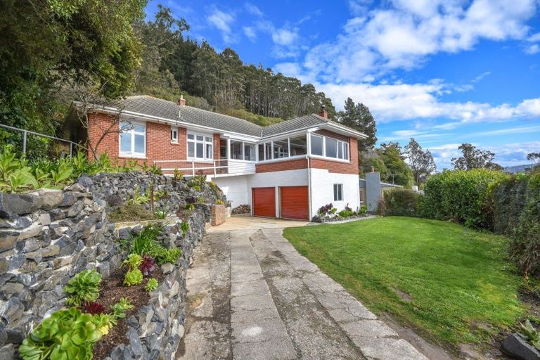 Photo of property in 10 Irvine Road, The Cove, Dunedin, 9077