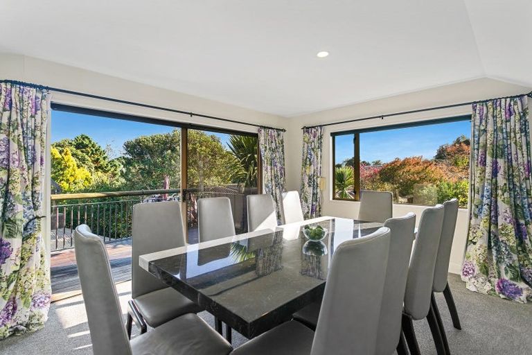 Photo of property in 53 Chesham Avenue, Waipahihi, Taupo, 3330