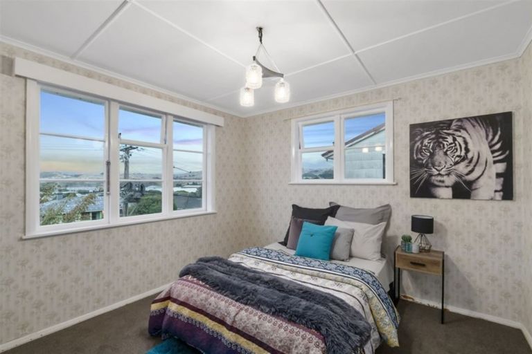 Photo of property in 33a Kotuku Street, Elsdon, Porirua, 5022