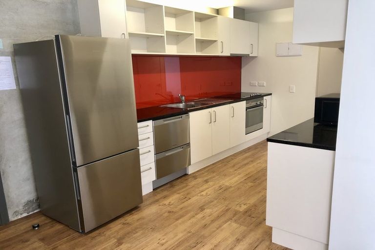 Photo of property in 4/2 Torrens Terrace, Mount Cook, Wellington, 6011