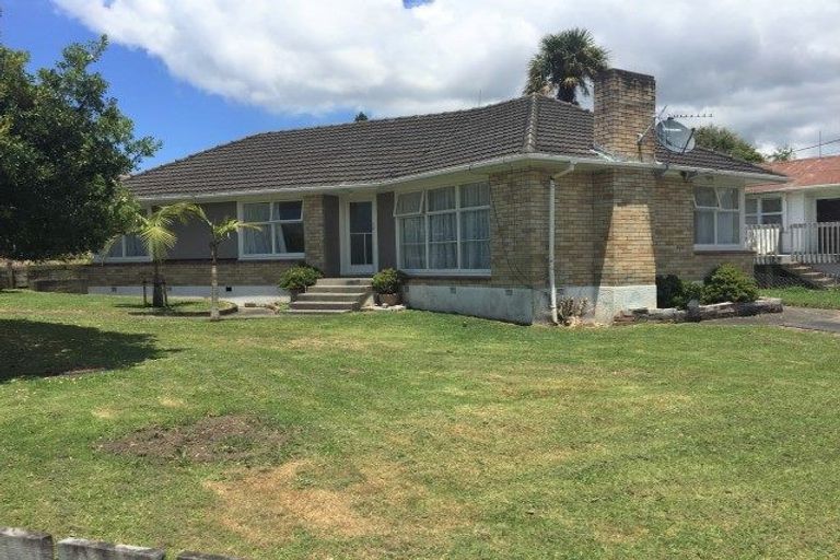 Photo of property in 262 Hepburn Road, Glendene, Auckland, 0602