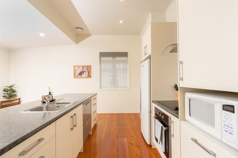 Photo of property in 5 Bernard Street, Avenues, Whangarei, 0110