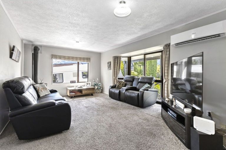 Photo of property in 16 Grace Avenue, Te Aroha, 3320