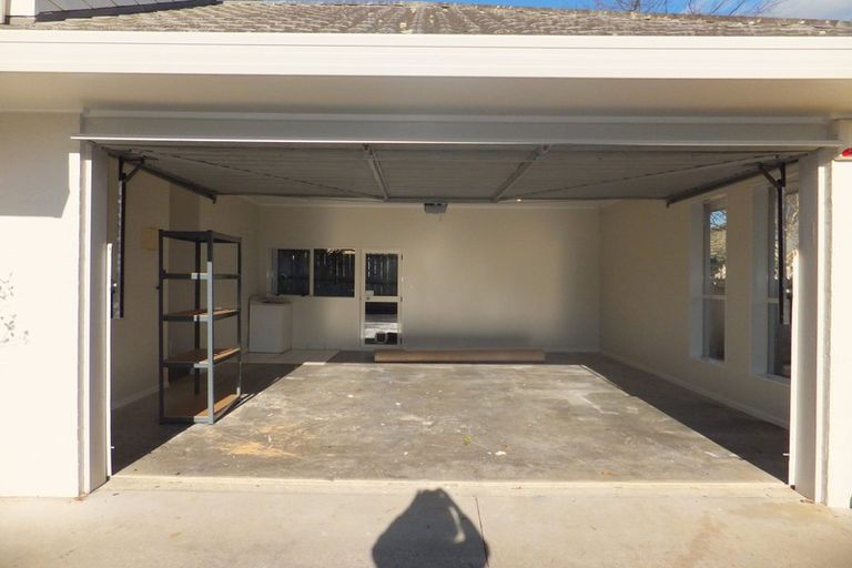 Photo of property in 1/21 Westview Court, Somerville, Auckland, 2014