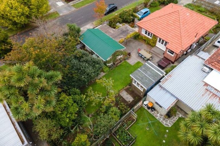 Photo of property in 29 Parata Street, Hokowhitu, Palmerston North, 4410