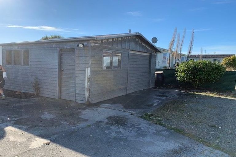 Photo of property in 111 Kitchener Street, Gore, 9710