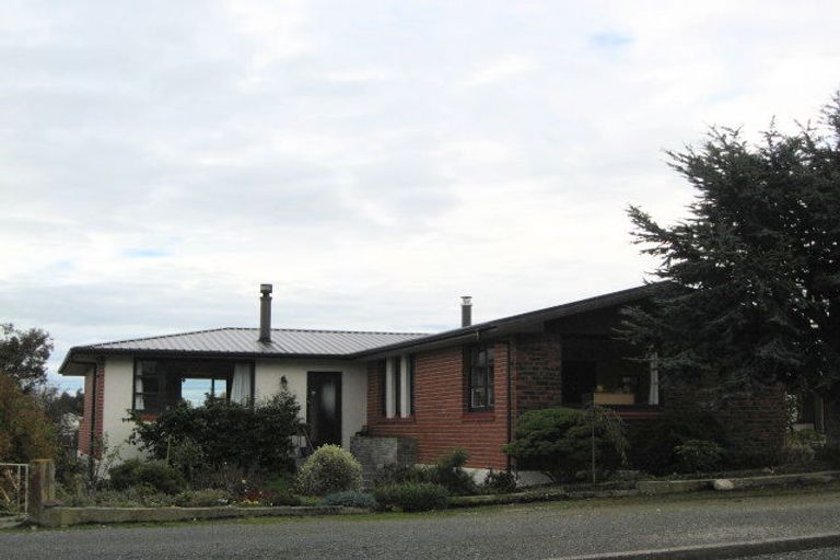 Photo of property in 15 Harwich Street, Balclutha, 9230
