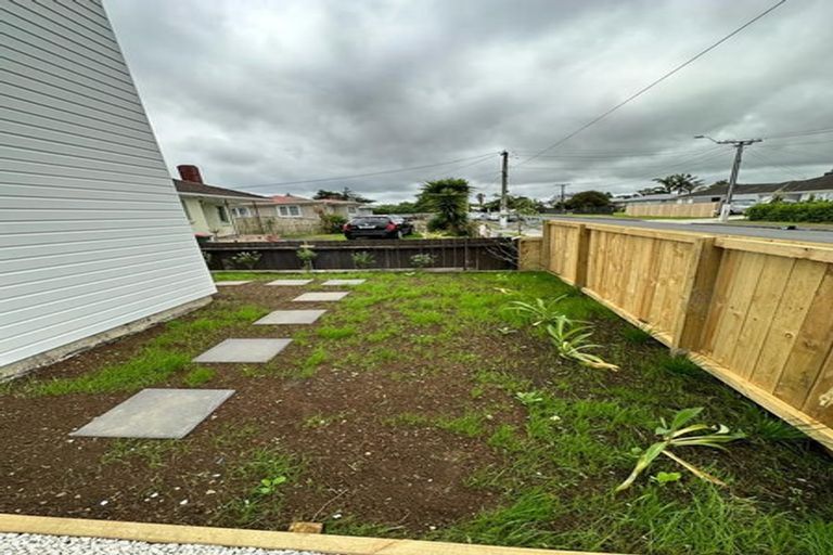 Photo of property in 1 Rice Crescent, Papakura, 2110