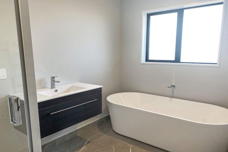 Photo of property in 10 Merino Crescent, Kirwee, 7571