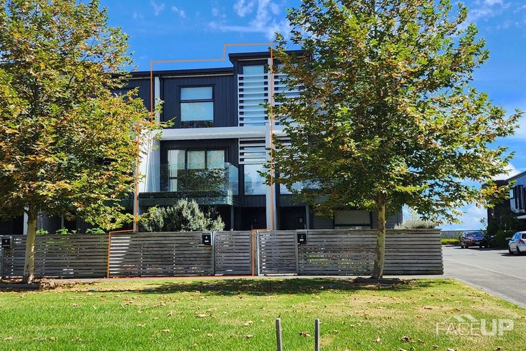 Photo of property in 4 Carder Court, Hobsonville, Auckland, 0618