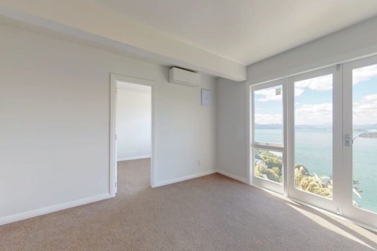 Photo of property in 18 Waipapa Terrace, Hataitai, Wellington, 6021