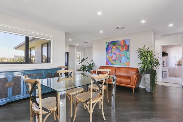 Photo of property in 18 Antill Street, Woodend, 7610