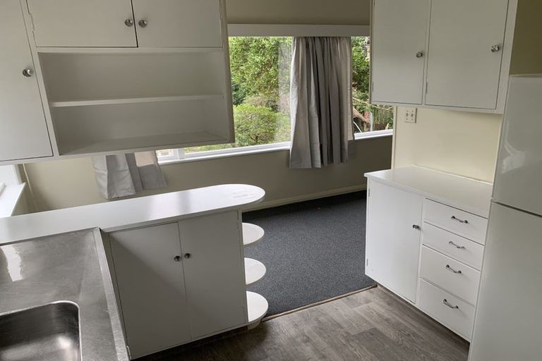 Photo of property in 122 Overtoun Terrace, Hataitai, Wellington, 6021