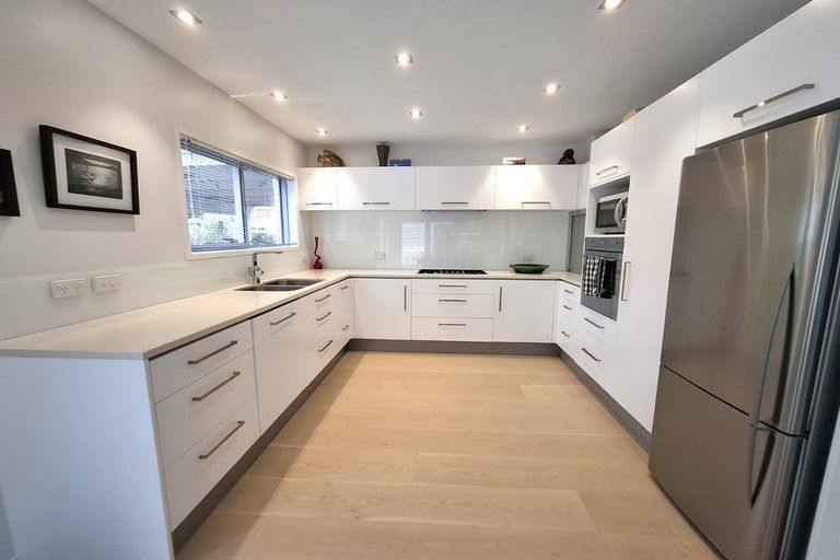 Photo of property in 6/37 Hauraki Road, Hauraki, Auckland, 0622