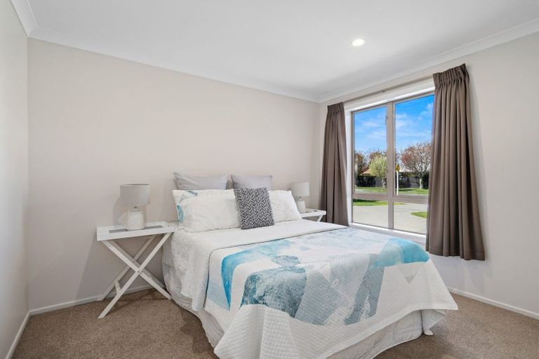 Photo of property in 19 Watkins Road, Cambridge, 3434