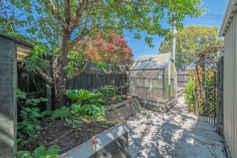 Photo of property in 196 Quinns Road, Shirley, Christchurch, 8013