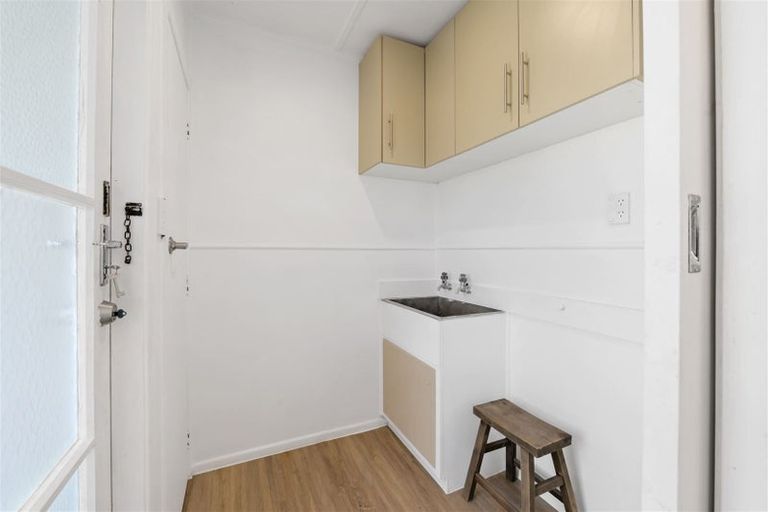 Photo of property in 8b Vivian Street, Melville, Hamilton, 3206