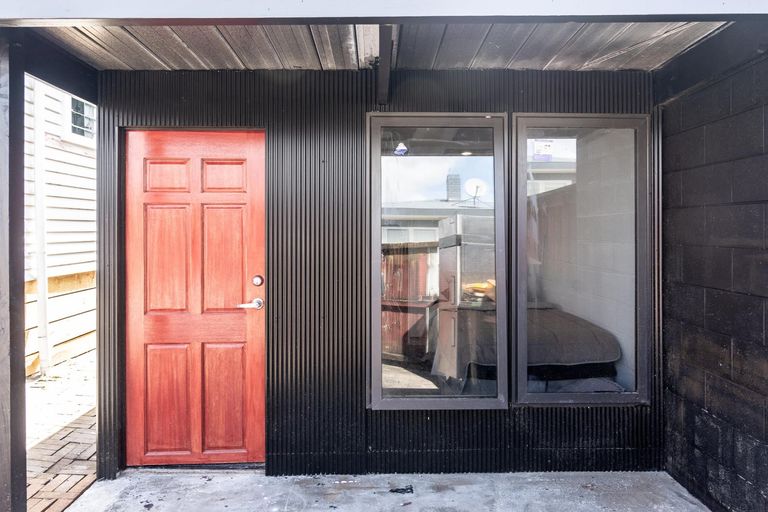 Photo of property in 1/34 Plunket Avenue, Papatoetoe, Auckland, 2104