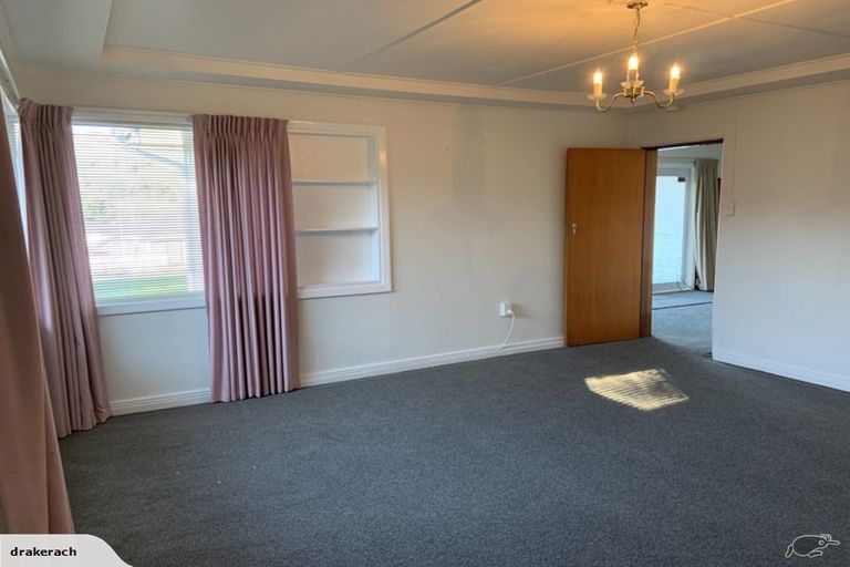 Photo of property in 4 Bledisloe Crescent, Wainuiomata, Lower Hutt, 5014