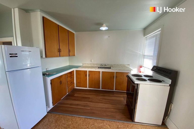 Photo of property in 76 Queens Drive, Saint Kilda, Dunedin, 9012