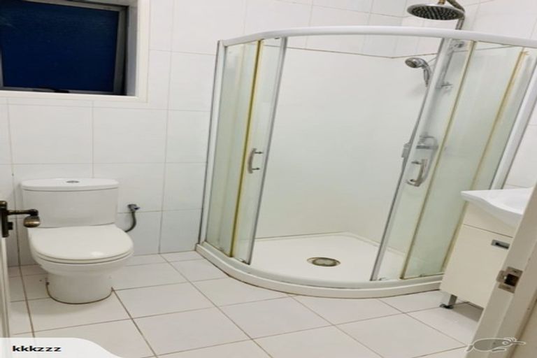 Photo of property in 31 Sequoia Place, Sunnynook, Auckland, 0620