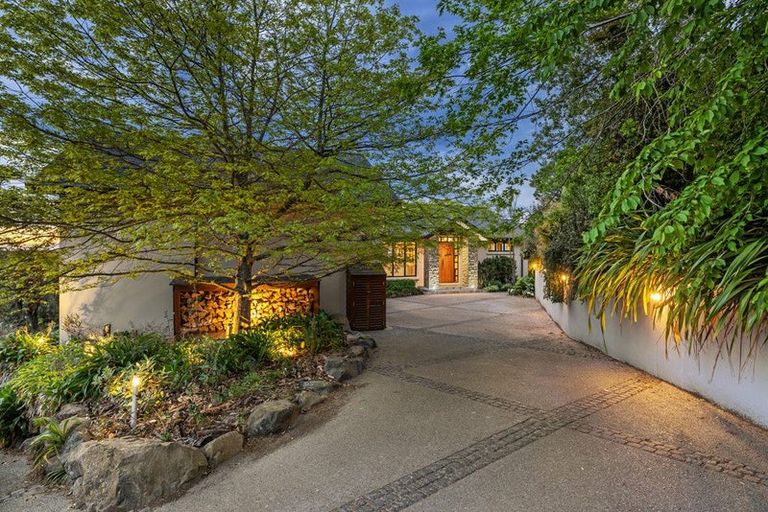 Photo of property in 893 Cashmere Road, Halswell, Christchurch, 8025