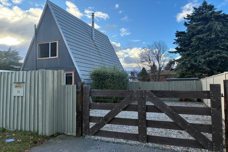 Photo of property in 16 Kirtle Place, Cromwell, 9310